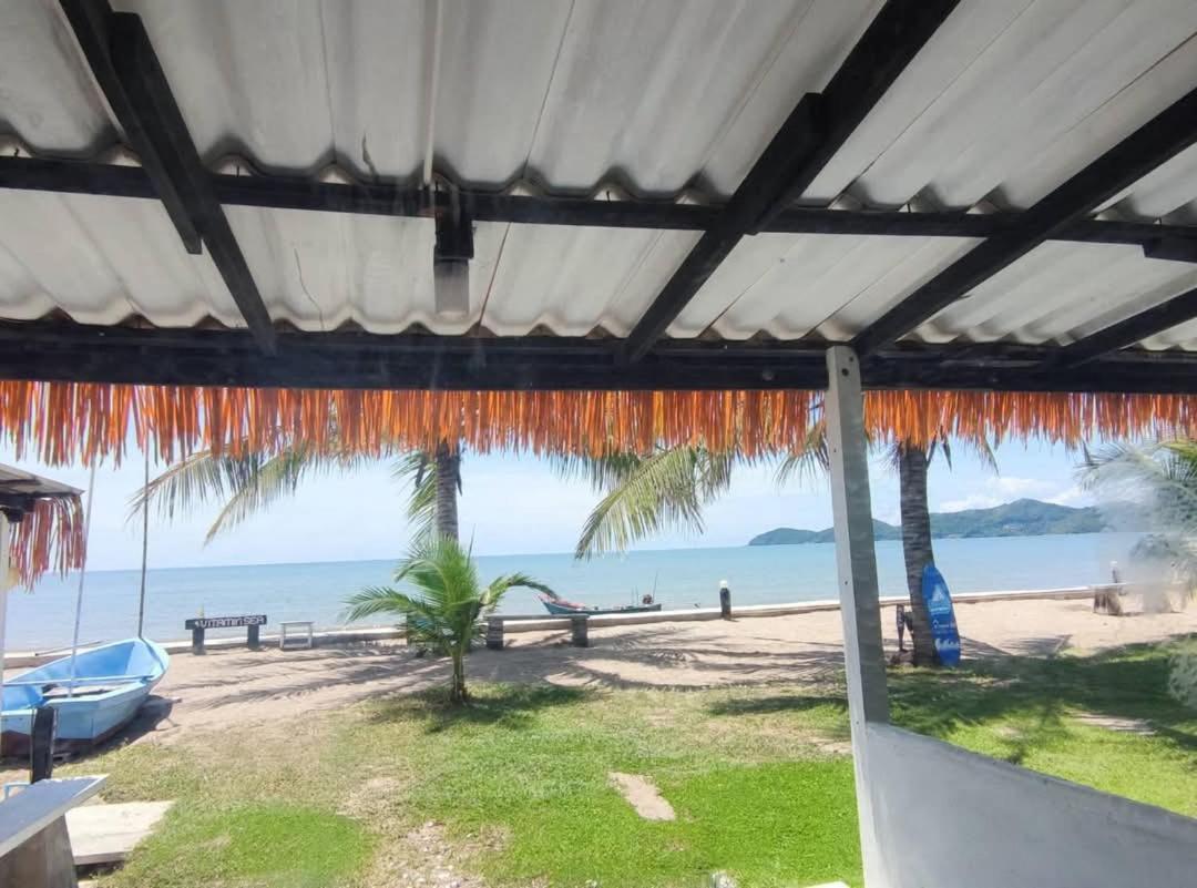 บ้านพักวิตามินซี จันทบุรี Chao Lao Beach Exterior foto