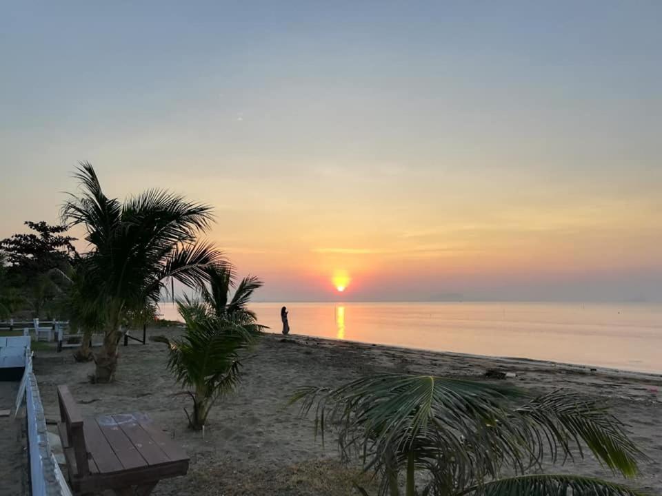 บ้านพักวิตามินซี จันทบุรี Chao Lao Beach Exterior foto